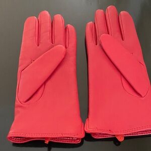 Lord & Taylor Red Genuine Leather Gloves - Size Large (21cm) - Mint